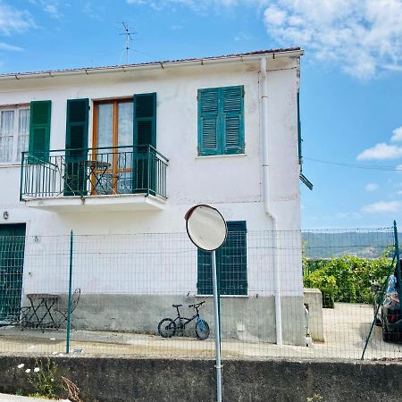 세스트리레반떼 Casa Sbollazza Con Parcheggio E Vicina Al Parco Citra:010059-Lt-1207 아파트 외부 사진